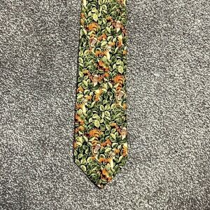 Disney Store Tigger Tiger Tie Necktie Leaves Jungle Whimsical Neck Tie